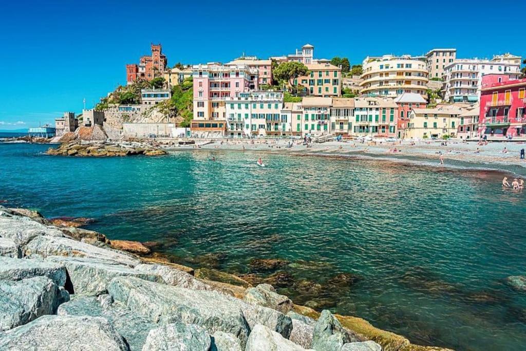 Pisi Home, 2 Min Dalla Spiaggia E Dall' Ospedale Gaslini Genoa Exterior photo