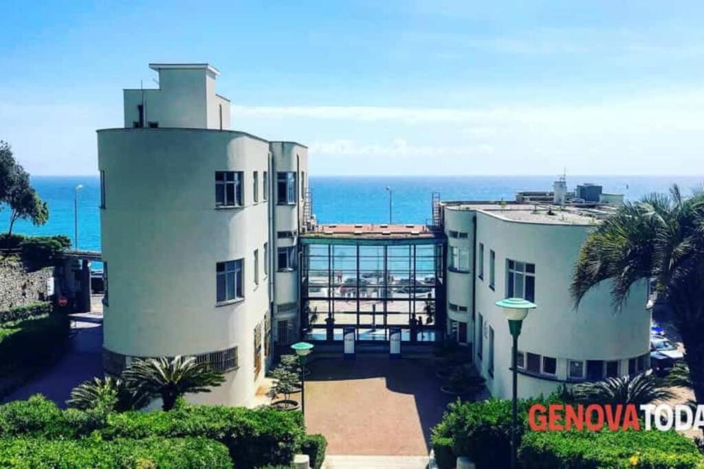 Pisi Home, 2 Min Dalla Spiaggia E Dall' Ospedale Gaslini Genoa Exterior photo